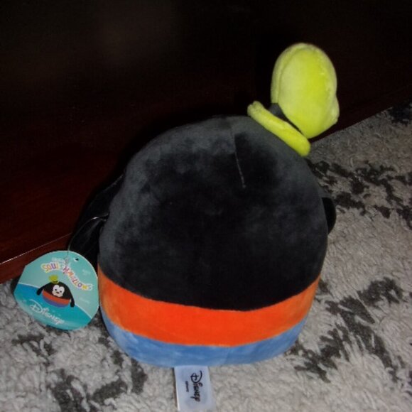 Squishmallows 8 Inch Goofy Disney Ultrasoft Stuffed Animal Plush Toy Dog - Picture 2 of 2